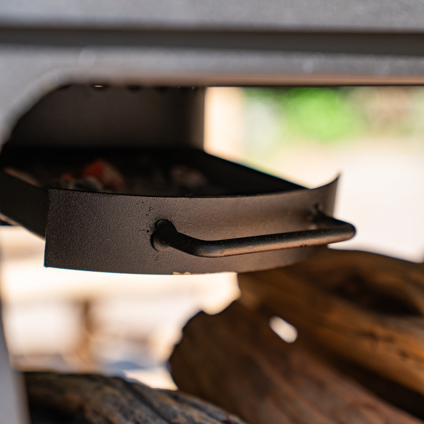 BBQ Plancha Grill Compañía - with cover and wood storage 60Ø - Without cutting board